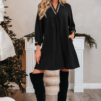 Black Contrast Trim V Neck Bracelet Sleeve Shift Mini Dress